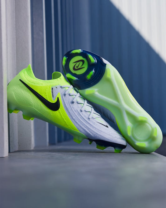 NIKE PHANTOM GX – MAD VOLTAGE